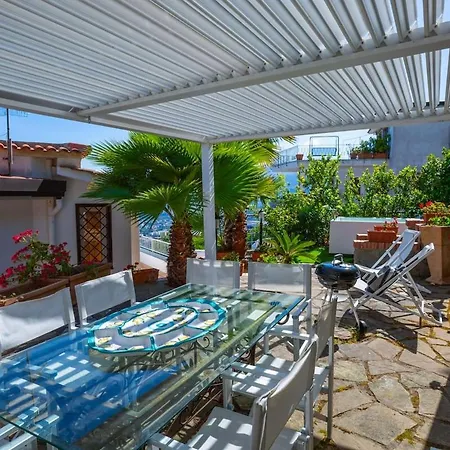 Spacious With Pool, Jacuzzi & Panoramic Sea View