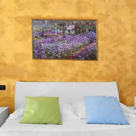 Spacious With Pool, Jacuzzi & Panoramic Sea View Villa Sorrento