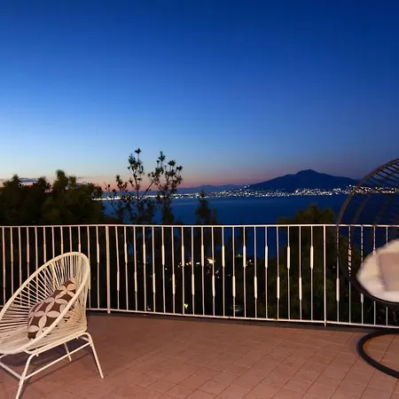 Spacious With Pool, Jacuzzi & Panoramic Sea View * Sorrento