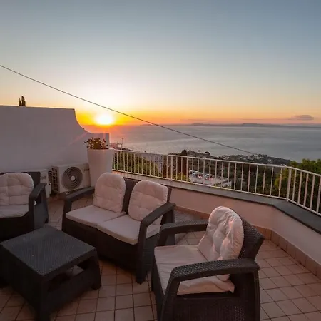 Spacious With Pool, Jacuzzi & Panoramic Sea View
