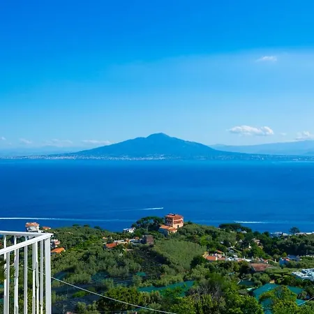 Villa Spacious With Pool, Jacuzzi & Panoramic Sea View *